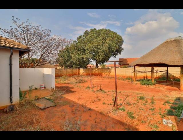 3 BEDROOM HOUSE FOR SALE IN CLARINA